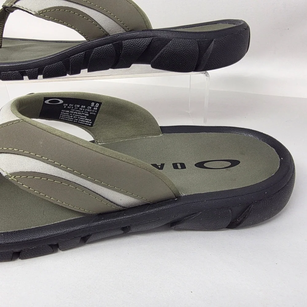 Oakley Operative 2.0 Sandals Mens 9 Flip Flops Olive Green Gray FOF100418 EX